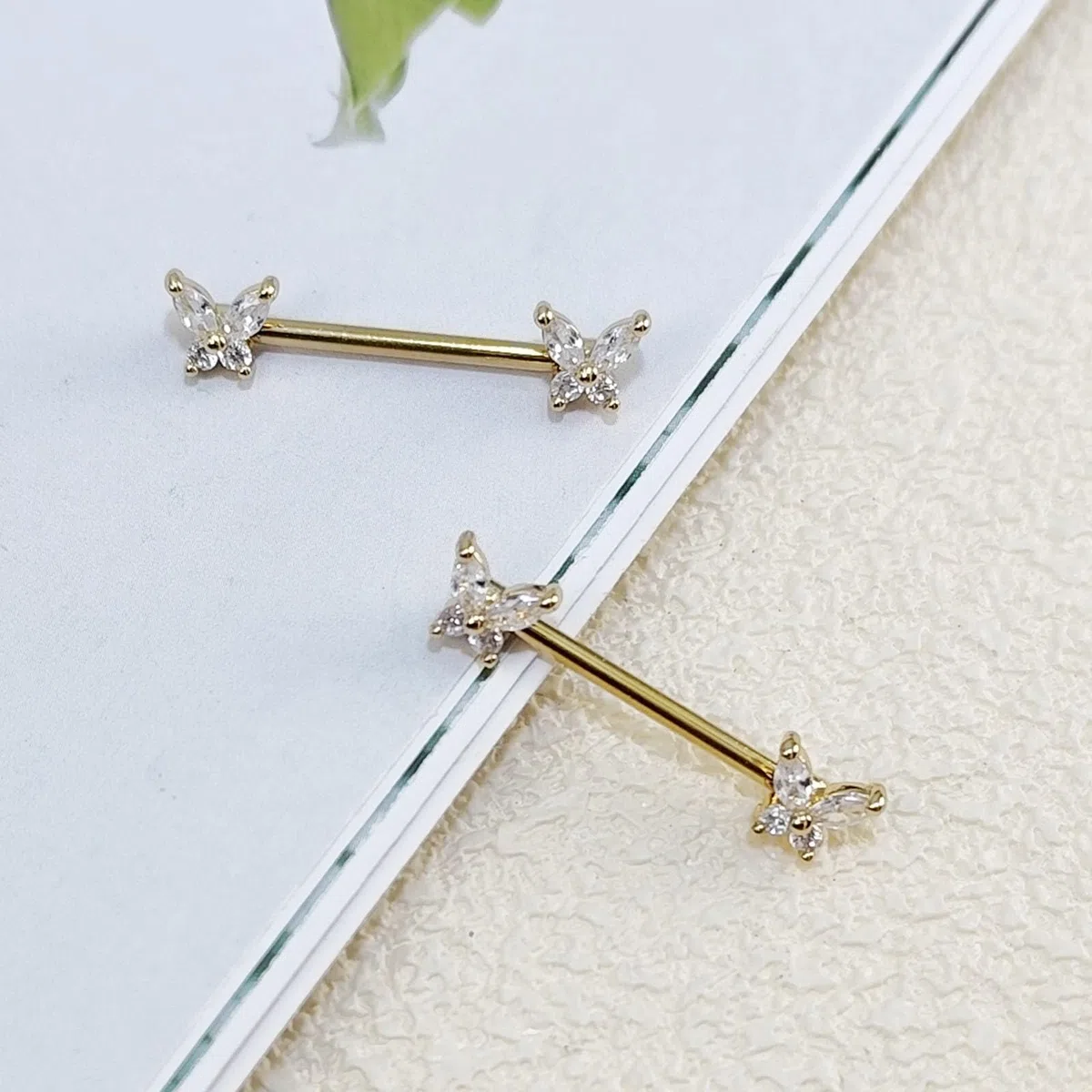 2pezzi Farfalla Anelli per Capezzoli da Donna Piercing al Capezzolo 14G Piercing al Capezzolo Acciaio Chirurgico Cz Gioielli per Piercing da Donna