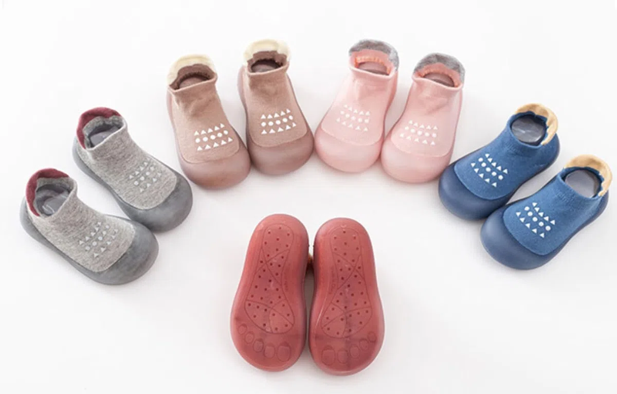 Scarpe Calzino per Bambini Scarpe Primi Passi Antiscivolo Calzini Bambino Pantofole Bambino Unisex Scarpe Bambino con Cartone Animato