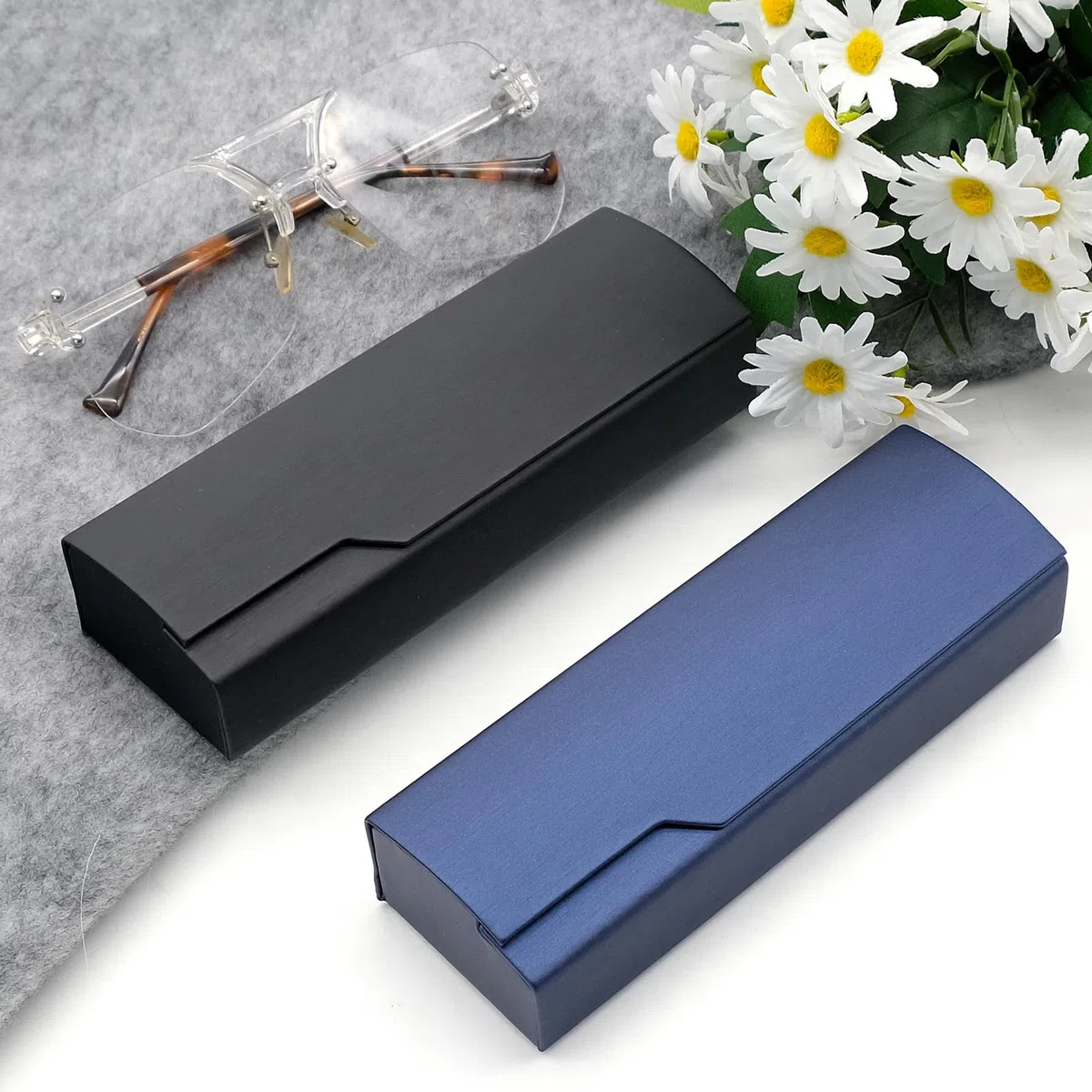 2 Pezzi Custodia Occhiali, Portaocchiali Astuccio Rigido per Uomini e Donne, Custodia per Occhiali Leggera, Portaocchiali da Sole, Nero, Blu