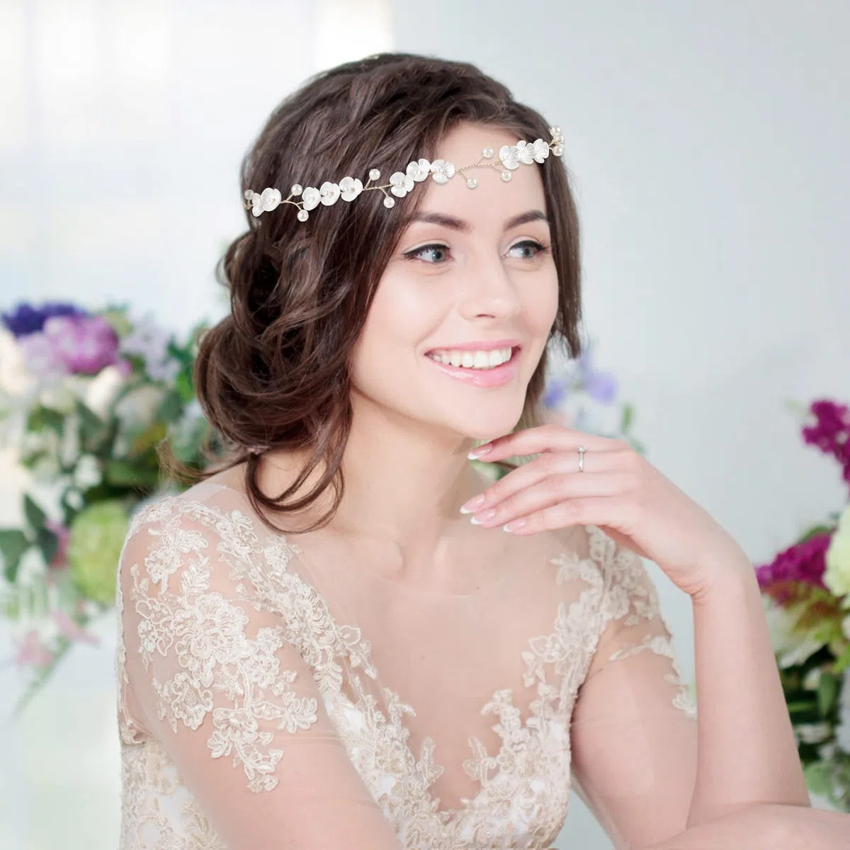 Czemo Coroncina di Fiori per Capelli Fascia dei Fiori con Il Nastro Elastico Regolabile Cerchietto Fiori per Donna Ragazza o Bambina (Oro, 35CM)