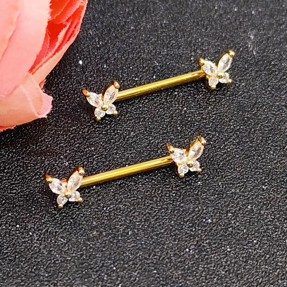 2pezzi Farfalla Anelli per Capezzoli da Donna Piercing al Capezzolo 14G Piercing al Capezzolo Acciaio Chirurgico Cz Gioielli per Piercing da Donna