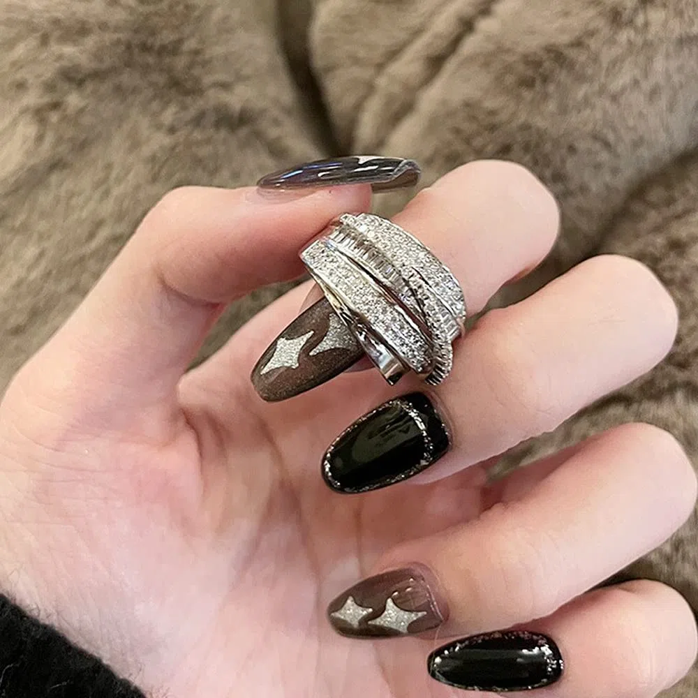 Anelli regolabili da donna, anello di eternità in zirconia cubica, anello di moda, regali di gioielli da donna per ragazze (argento)