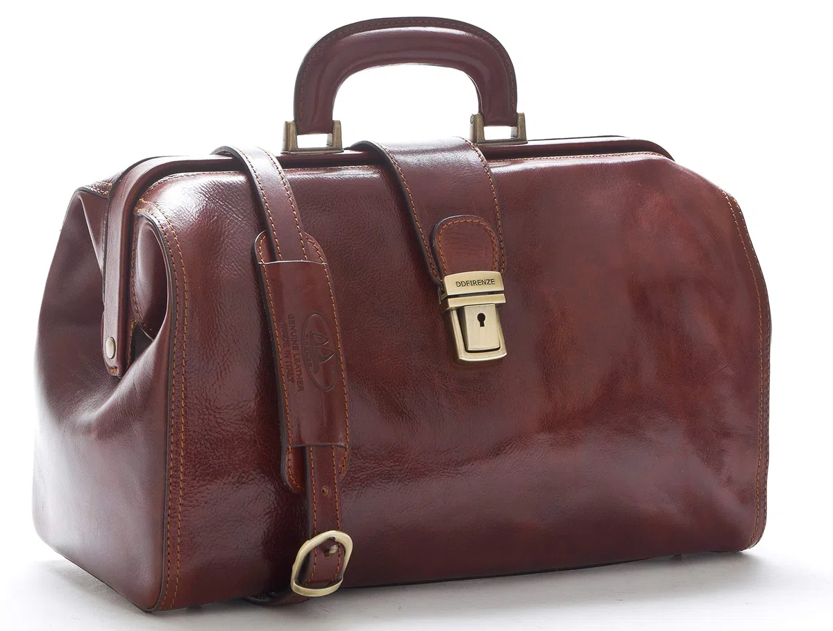 D&D - Borsa Medico Minimal con tracolla posteriore