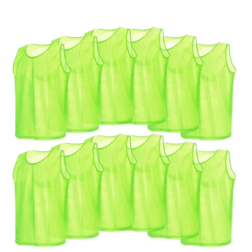 SIXRUN Confezione da 12 Gilet da Allenamento in Rete Gilet da Calcio Maglie Traspiranti per Adulti per Sport di Squadra con Design Ampio Ad Asciugatura Rapida