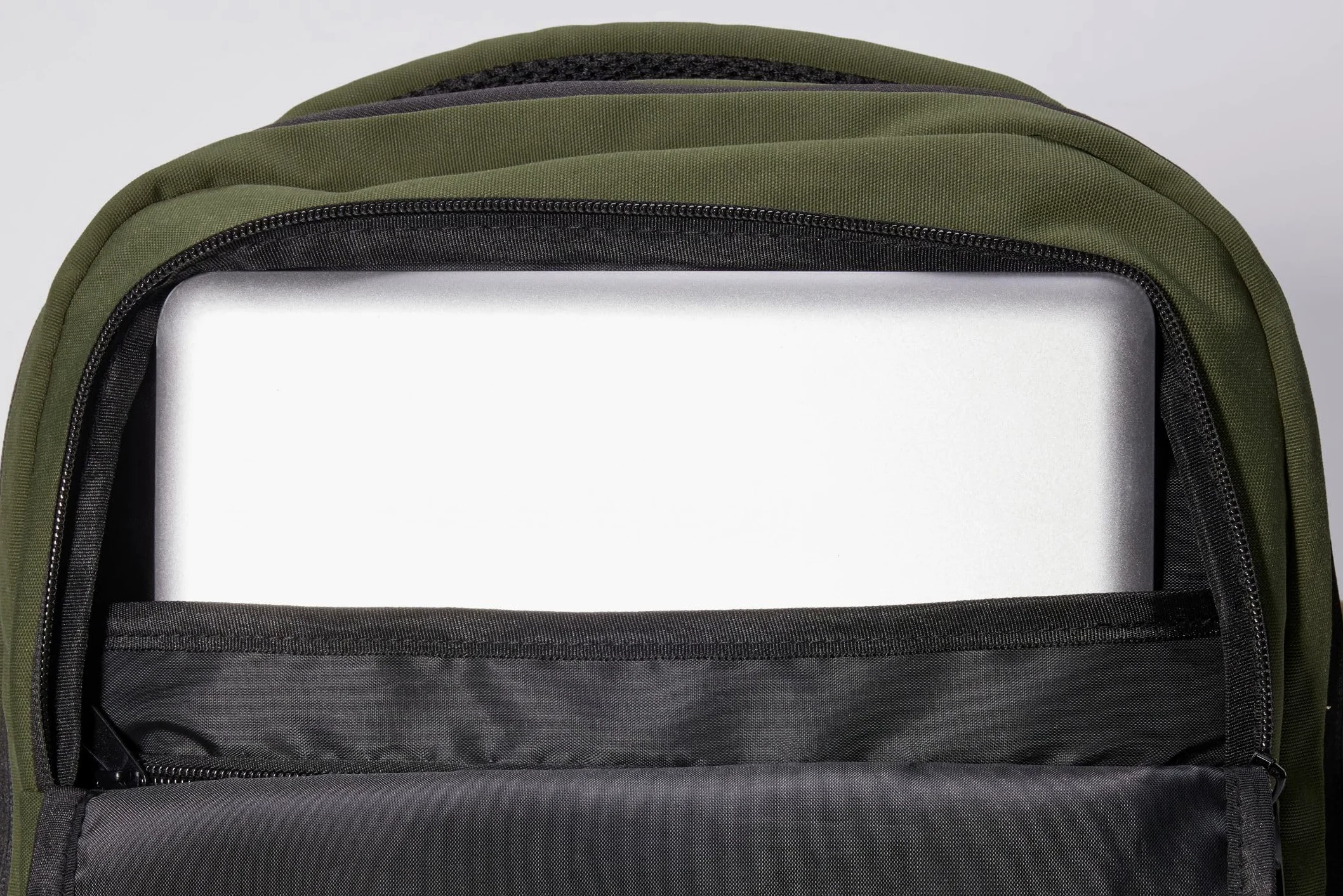 Aircruiser Hybrid 40 x 30 x 20 cm Ryanair Zaino Con Ruote Wizzair Bagaglio a Mano Transavia Zaino da Viaggio Aereo Vueling Carry-On (Verde, 40x30x20 cm - Con Ruote)
