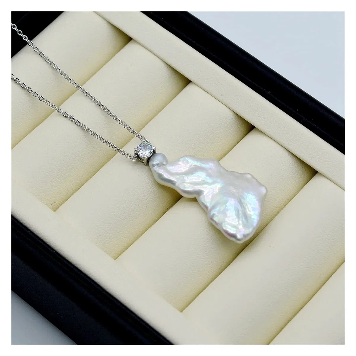 Collane barocche di moda Perle d'acqua dolce naturali Forma irregolare Pendenti di collana in argento 925 Gioielli da donna Regali di moda soddisfare Collane da donna