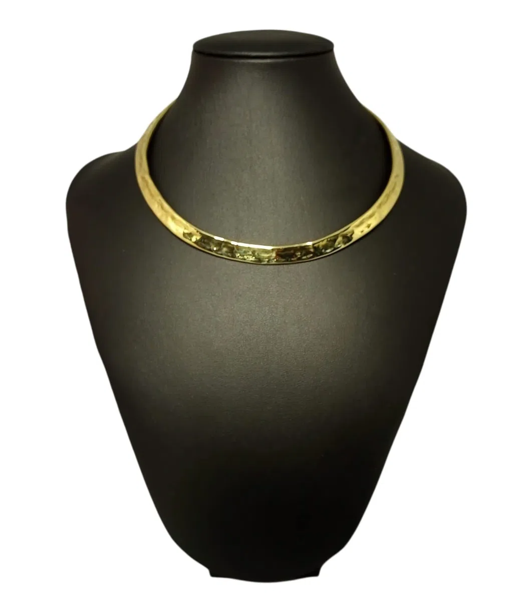 collana, girocollo in ottone fatta a mano, martellato
