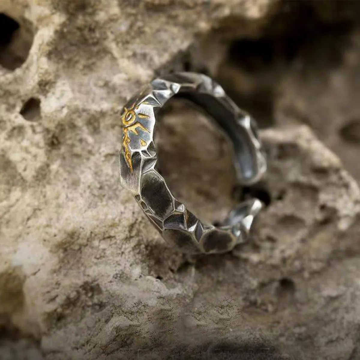 Anello da Uomo Regolabile Rune del Sole D'Oro Anello Aperto Vintage Vichingo Retrò da Pollice Gotico Gioielli Regali per Uomini Ragazzi Padre, Nero