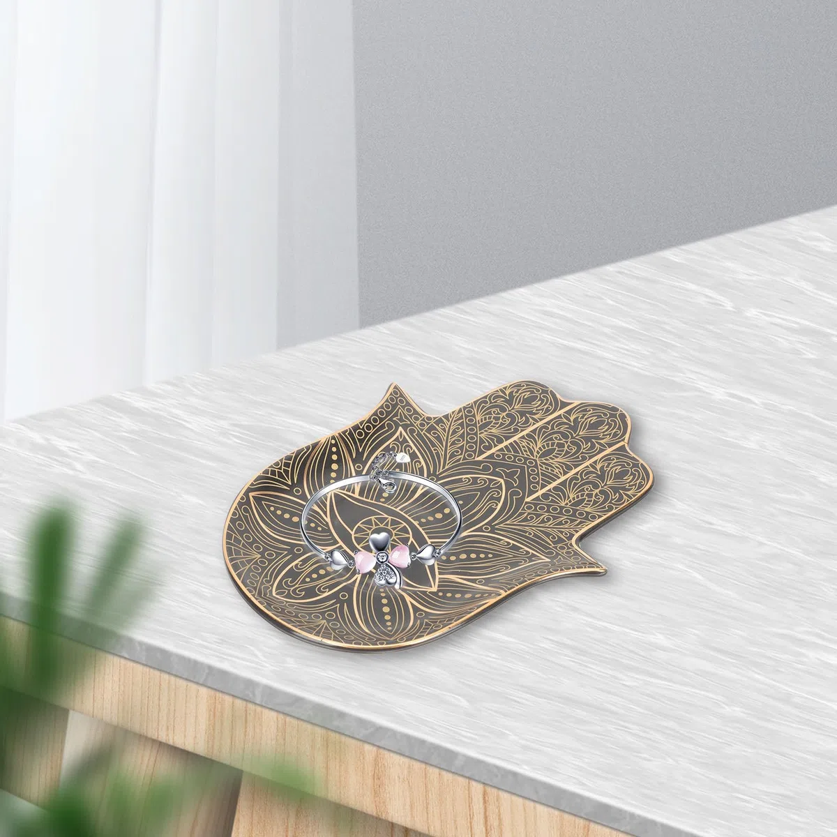 SHERCHPRY Vassoio in Ceramica Decorativo Mano di Fatima, Sottobicchiere da Tavolo Multifunzione, Piatto Espositore per Gioielli e Organizer per Scrivania, Regalo la Casa e Ufficio