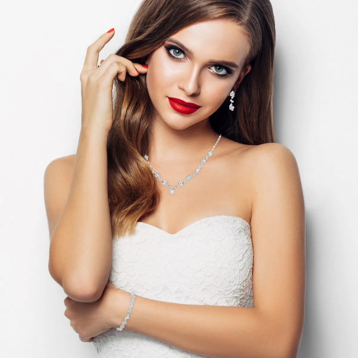 Yolev Parure Gioielli Donna da Sposa con Strass Include Collana Diamanti Bracciale Orecchini Damigella d'Onore Costume da Ballo Set di Gioielli per la Desta Nuziale Bigiotteria Donna