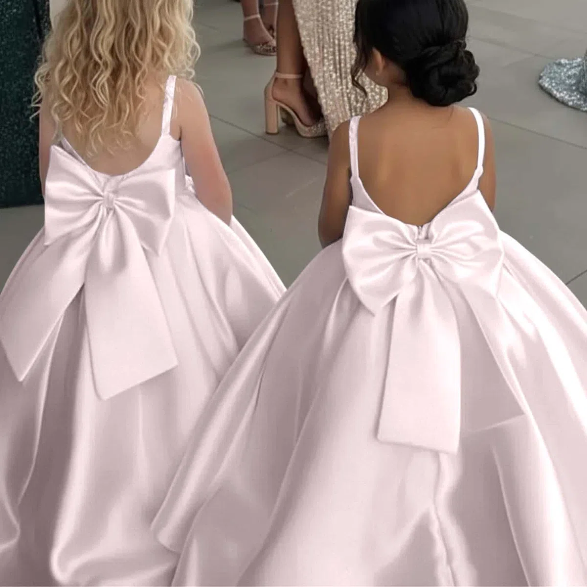 Generisch Elegante abito da bambina con slitta cattedrale, per fotografia di matrimonio, concorso, abbigliamento formale, gonna in tulle da principessa, per feste