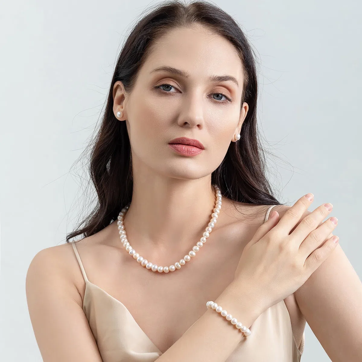 Il set di collana con perle d'acqua dolce coltivate include uno splendido set di gioielli con bracciale e orecchini a perno per donne, collana: 50,8 cm, braccialetto: 20,3 cm, argento