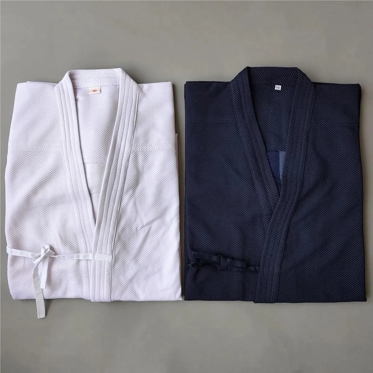 Tute da Judo Uniforme Kendo Hapkido Tuta Set tuta Aikido Arti marziali Asciugatura rapida Per Allenamento