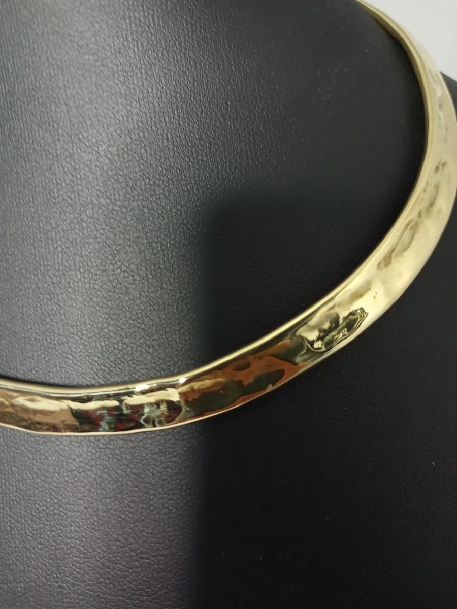 collana, girocollo in ottone fatta a mano, martellato