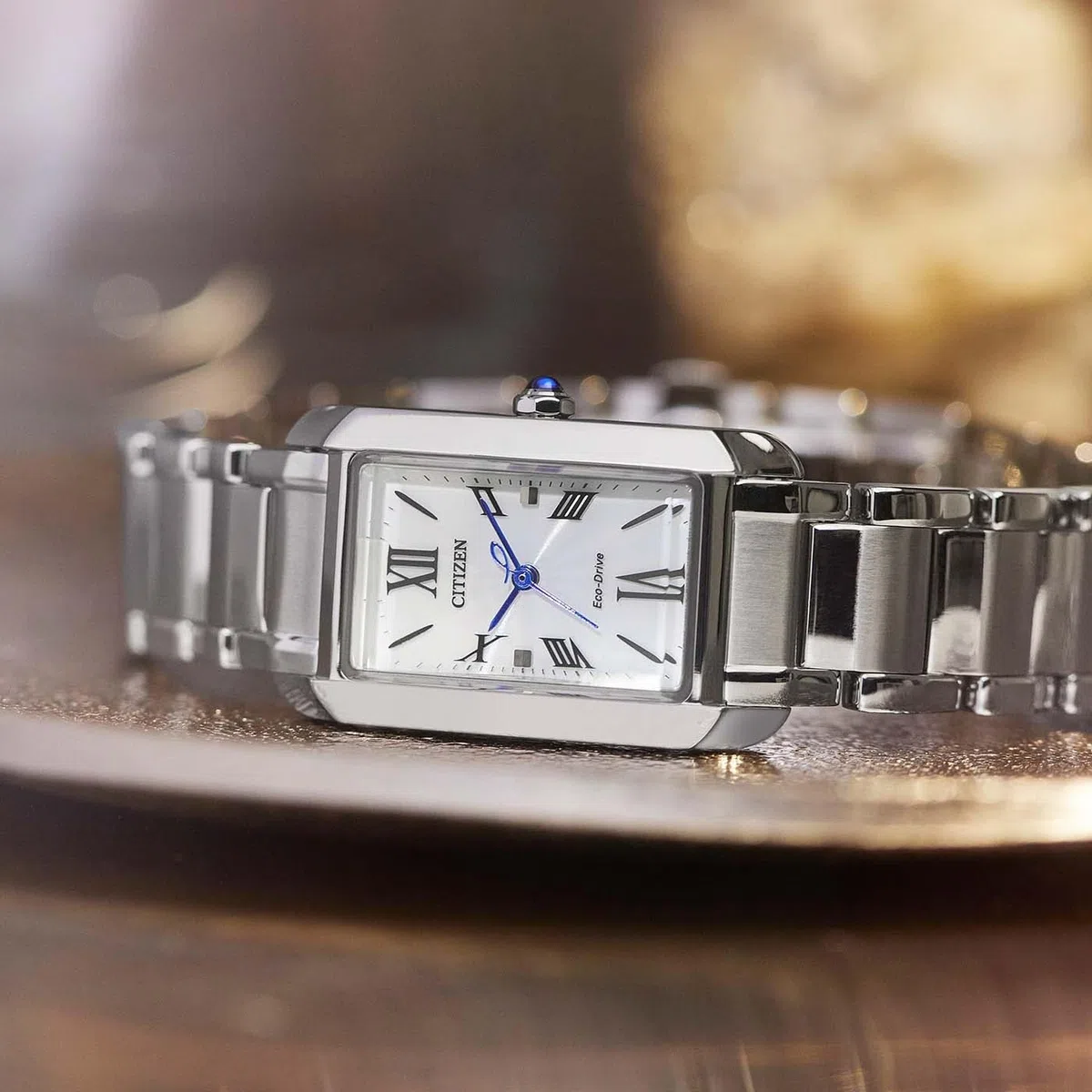 CITIZEN Orologio da donna con cinturino in acciaio inox Eco-Drive solare numeri romani