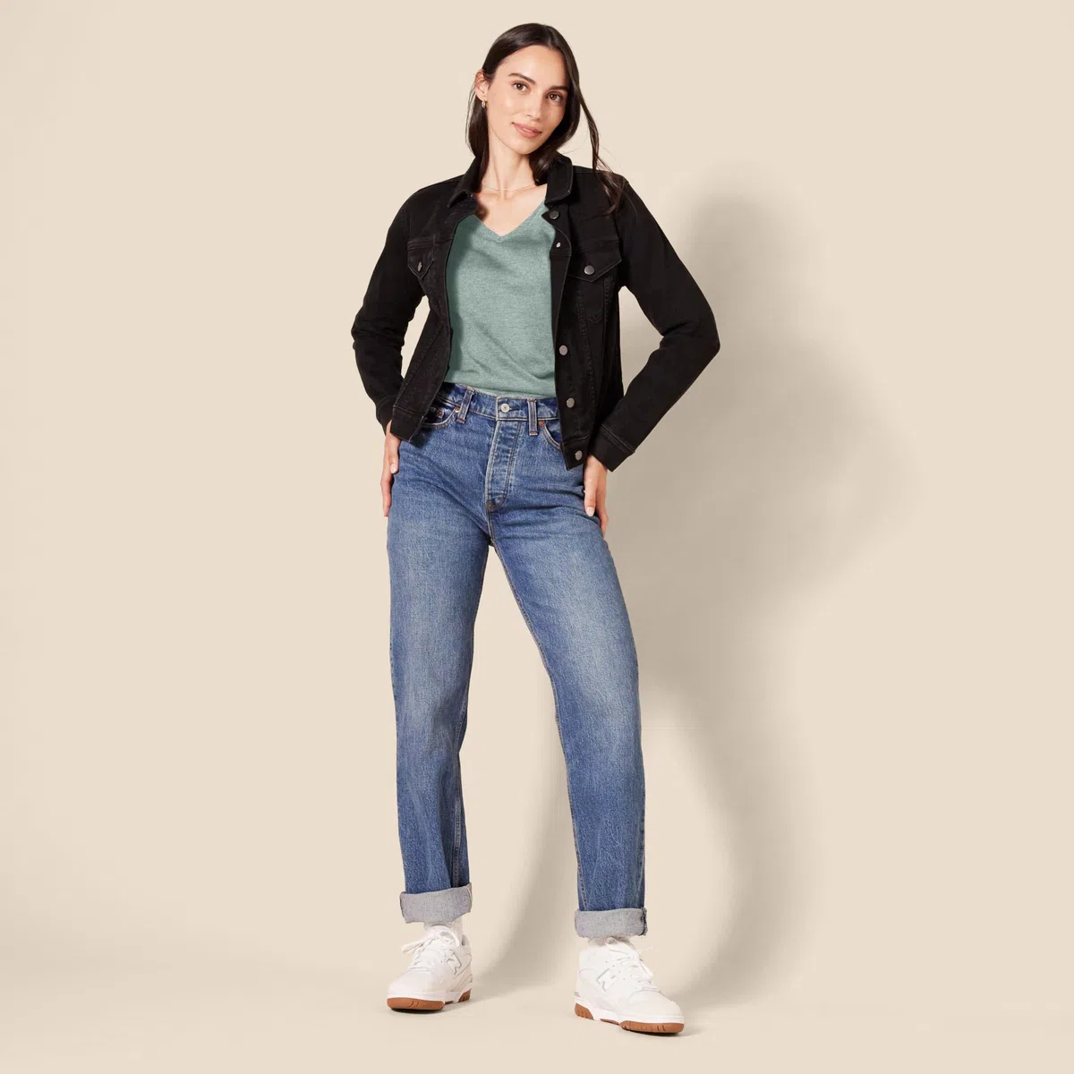 Amazon Essentials Maglione A Tunica Leggero A Maniche Lunghe Con Scollo A v (Disponibile In Taglie Forti) Donna