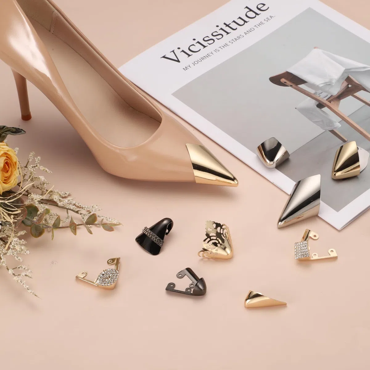 QUARKZMAN 2Pz Para-Punta Metallico per Scarpe Copri-Punta Tacchi Alti Riparazione Punte Protezione Scarpe Eleganti, Protezione Punta Scarpe da Sera (Oro, 32mm)