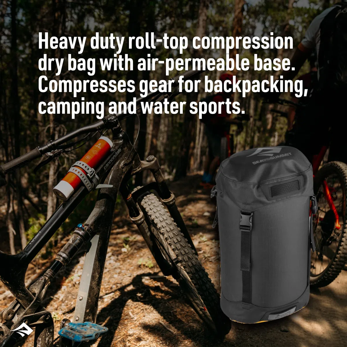 Sea to Summit - Evac Compression Dry Bag HD S 8L - Salvaspazio impermeabile Storage - Roll-Top - Tessuto Cordura resistente - Per zaino in spalla e kayak - 19,8 x 16,5 x 37,5 cm - Nero corvino - 220 g