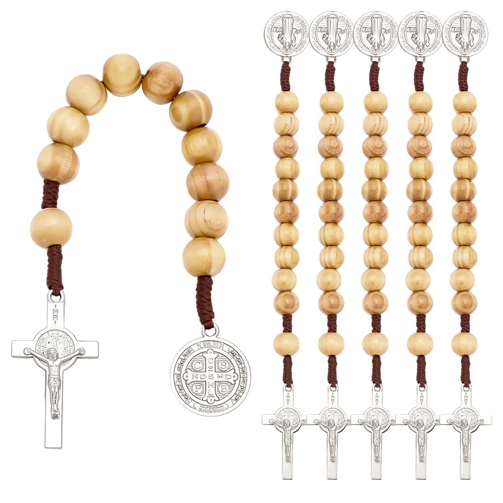 FINGERINSPIRE 6 Pz Rosario in Legno con Medaglia di San Benedetto e Crocifisso, Rosario Tascabile da 19cm Coroncina in Legno Massello con Medaglia di Santi e Croce per Preghiera, Meditazione e Fede