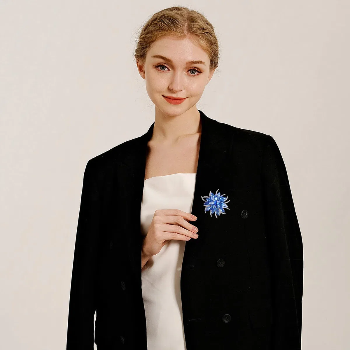Spilla con Strass, Spilla di Moda da Donna, Vintage in Strass, Unica Elegante Vintage, per Abbinamenti con Abiti, Maglioni, Abiti da Sera e Adatto per Feste, Matrimoni e Altre Occasioni