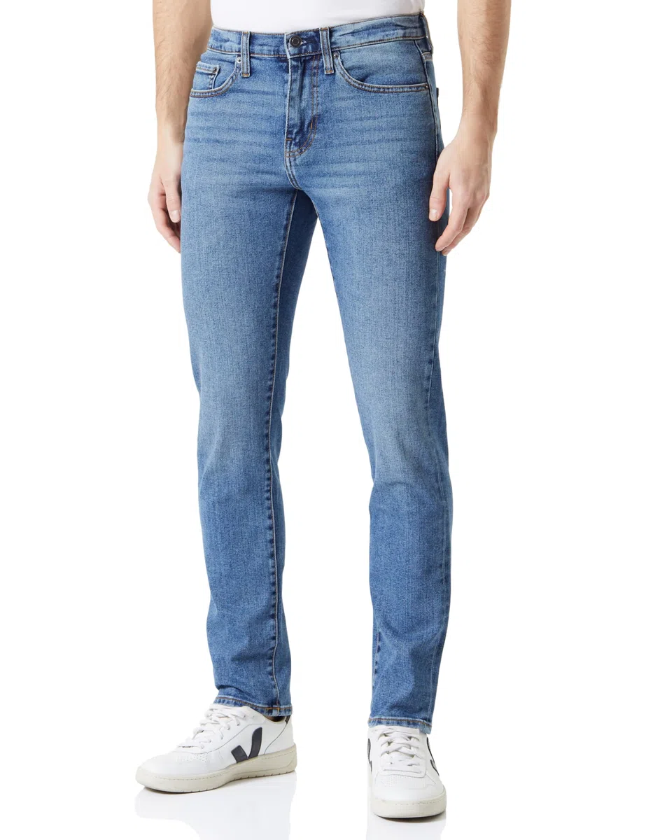 Amazon Essentials Uomo Jeans Elasticizzati, vestibilità Atletica - Colori Fuori Produzione