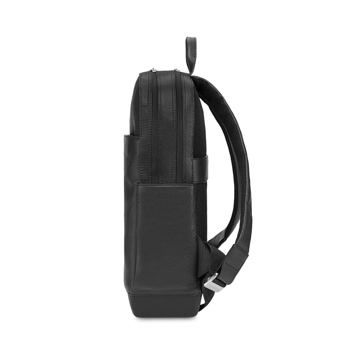 Moleskine Classic Pro Backpack in Pelle, Zaino Professionale da Ufficio, Zaino Porta Pc per Laptop, iPad, Notebook fino a 15'', Zainetto da Lavoro per Uomo, Dimensioni 43 x 33 x 14 cm, Nero
